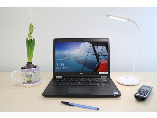 Bordslampa UNILUX Nelly Led vit